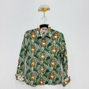 Tizzie | Women’s S Small Tiger Print Button Shirt made in India 95% cotton blend